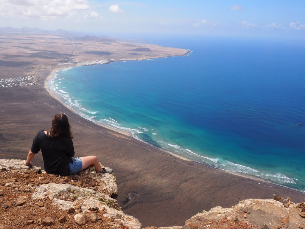 Playa de Famara Lanzarote Aussicht