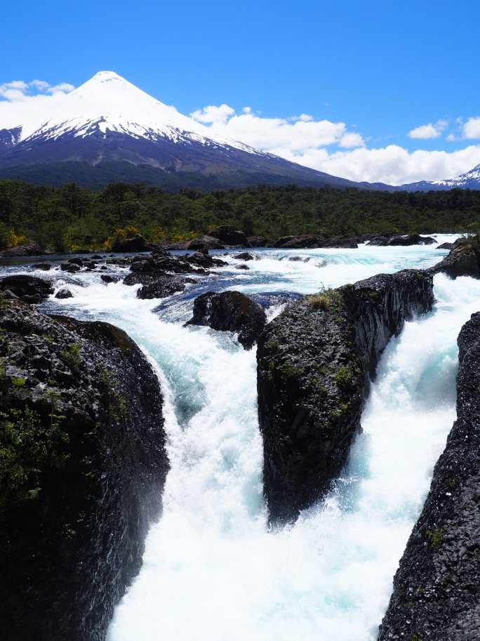 Rio Petrohue Falls