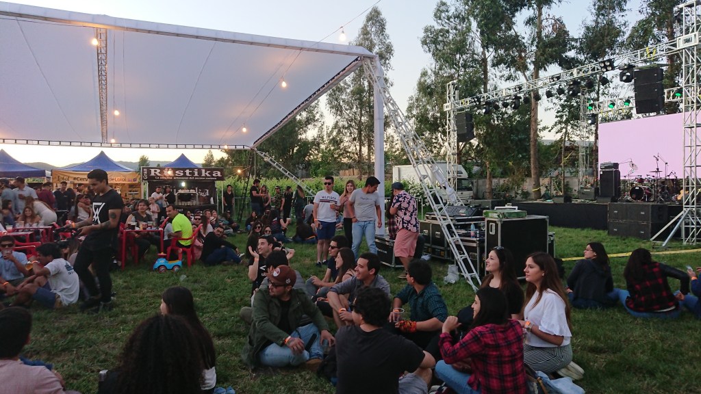 Abschluss eines schönen Tages auf der Fiesta de la Cerveza in Santa Cruz