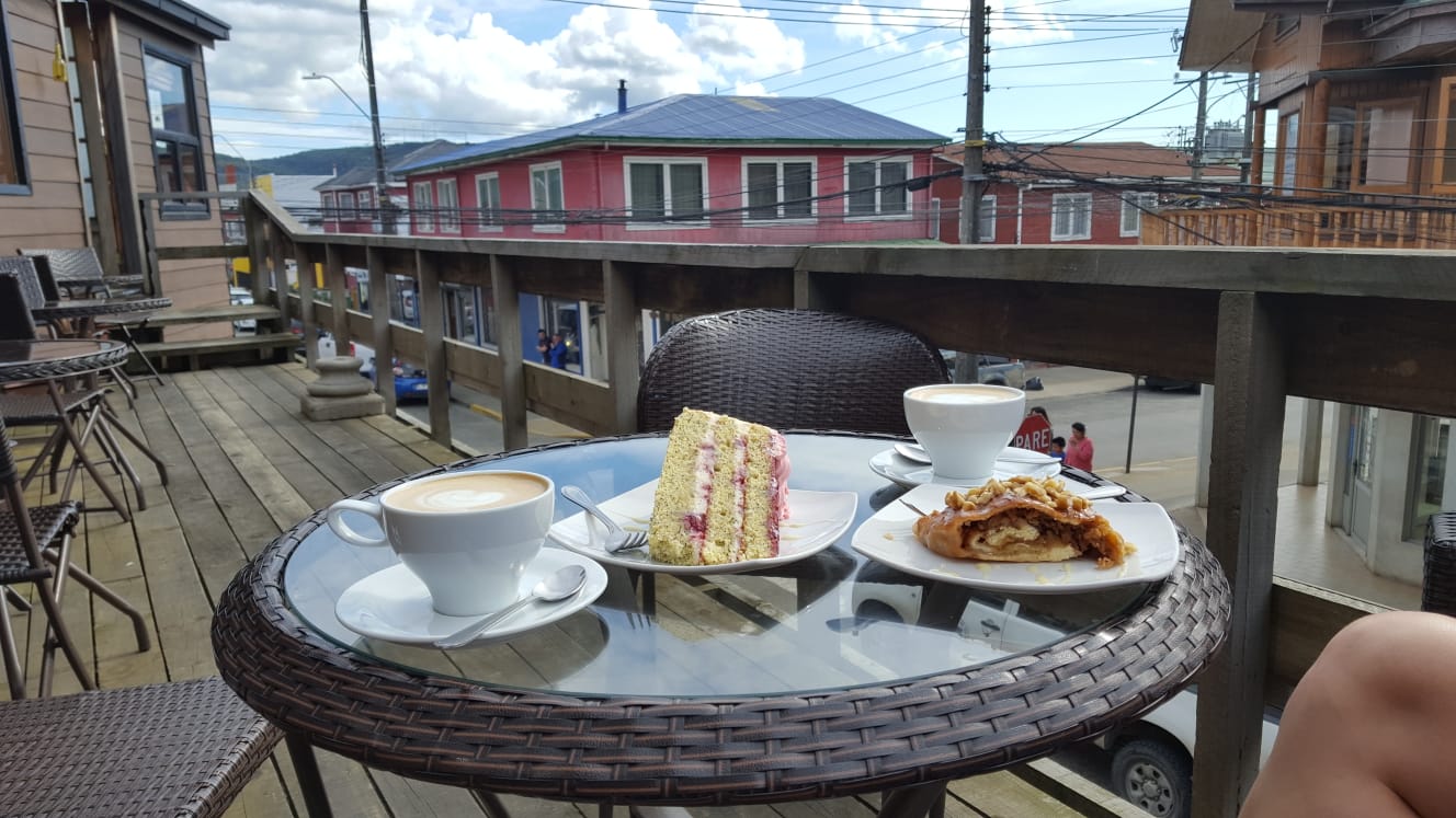 Kaffeepause im Café Nerudiano