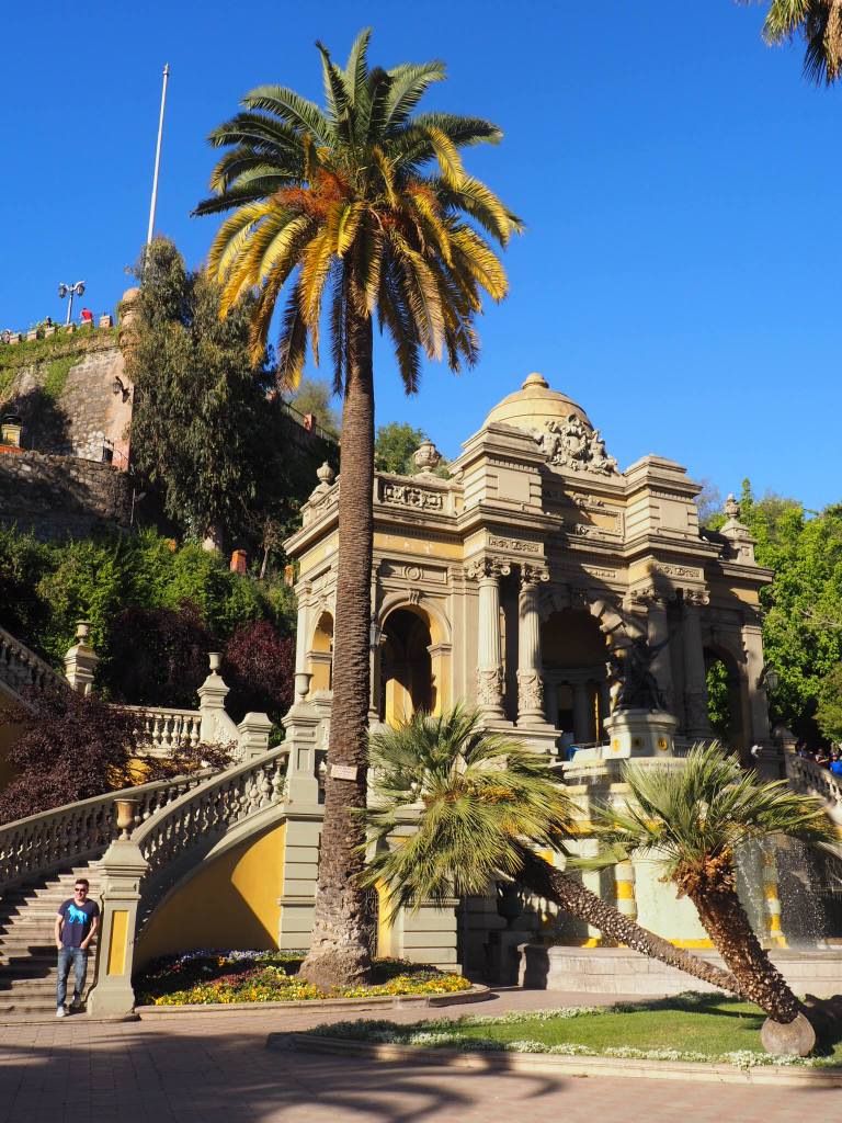 Am Fuß des Cerro Santa Lucía