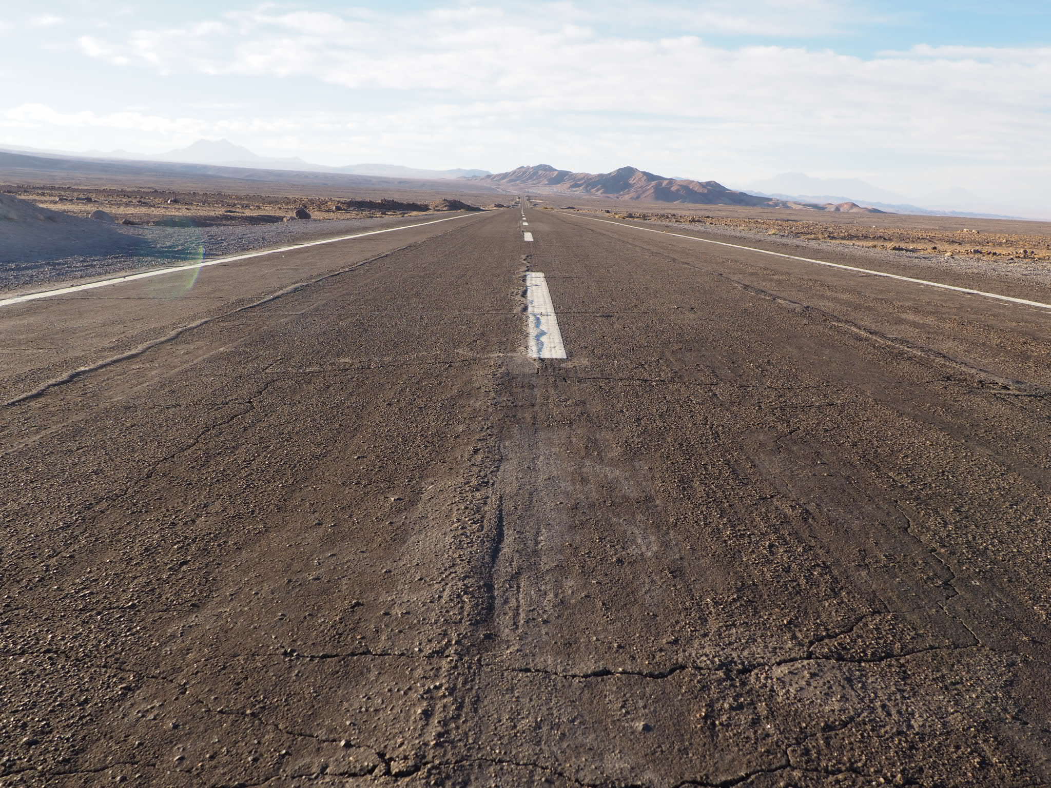 Wüstenstraße auf dem Weg zu den Lagunen
