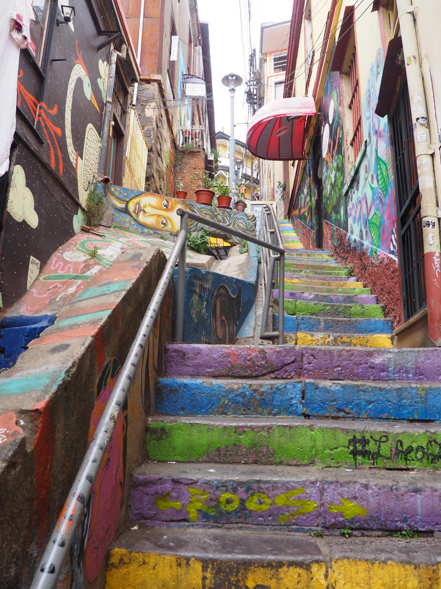 Bunte Gasse in Valparaíso