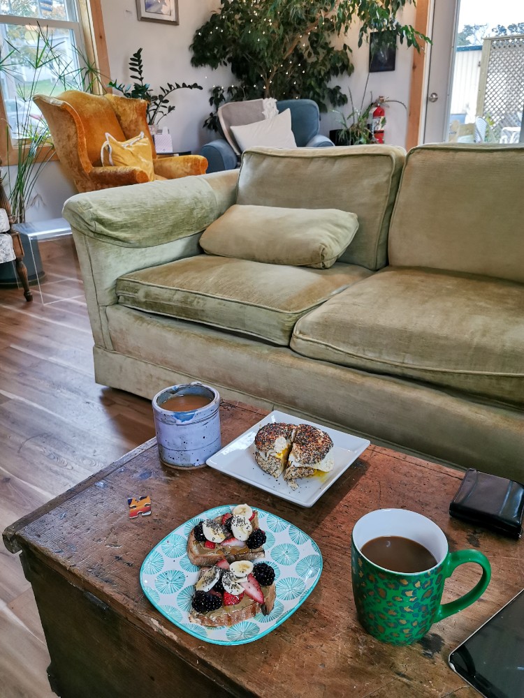 Entspannte Kaffeepause im Blue Foot Café