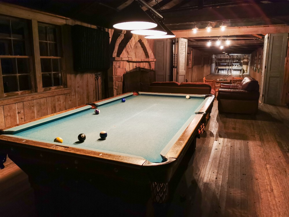 Die über 100 Jahre alte Bowling Alley