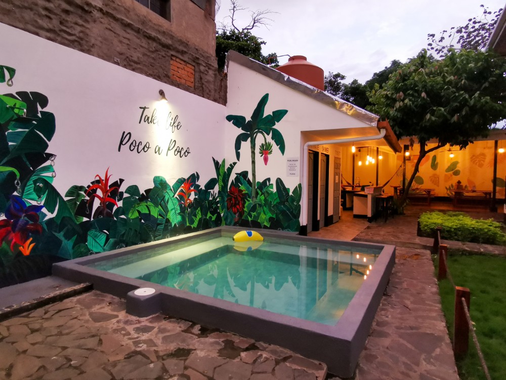 Der tolle Pool im Hostel