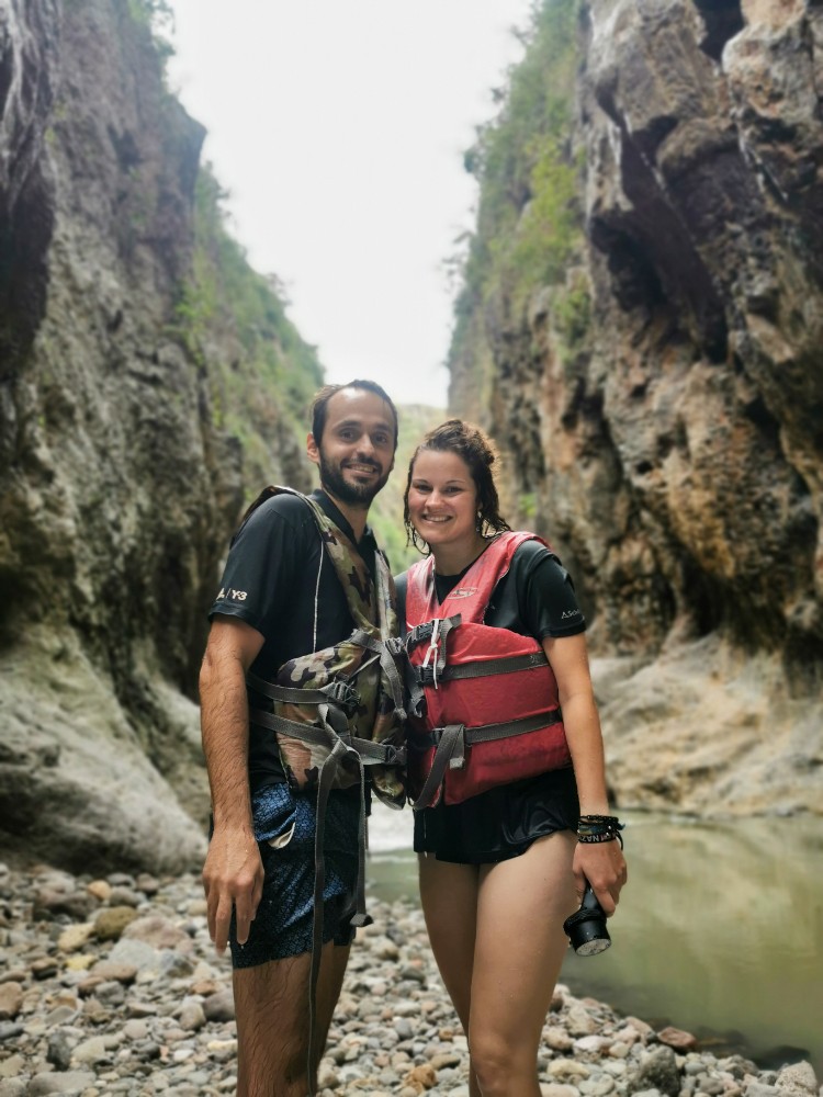 Der Canyon ist übrigens bis zu 100 Meter hoch!