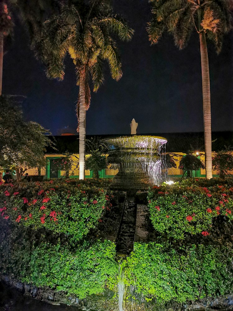Ein toller Hotelgarten mitten in der Stadt!