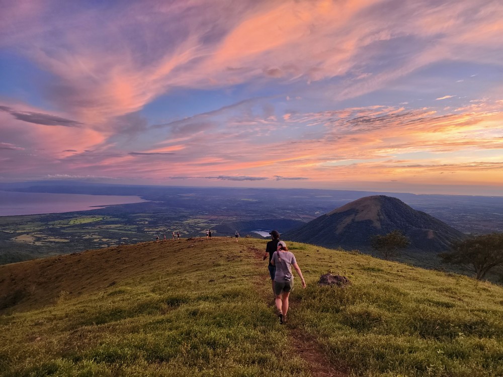 Abstieg nach dem Sonnenuntergang