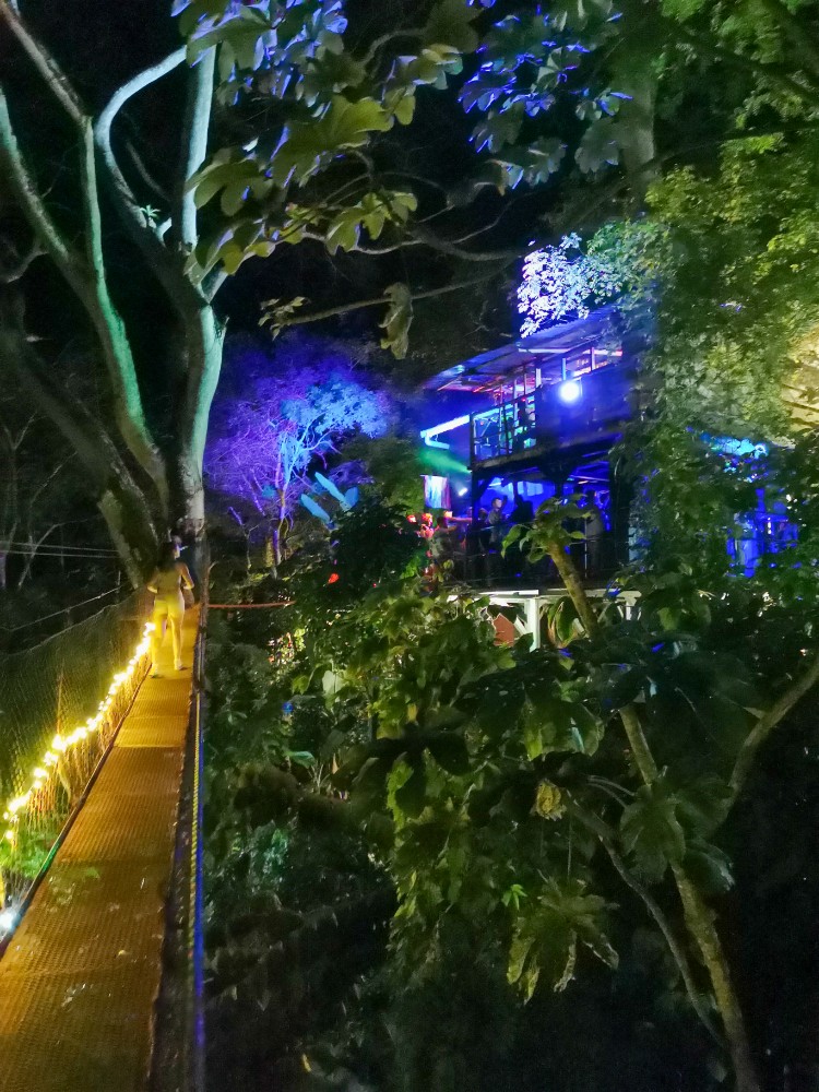 Die Partylocation ist schon ziemlich cool