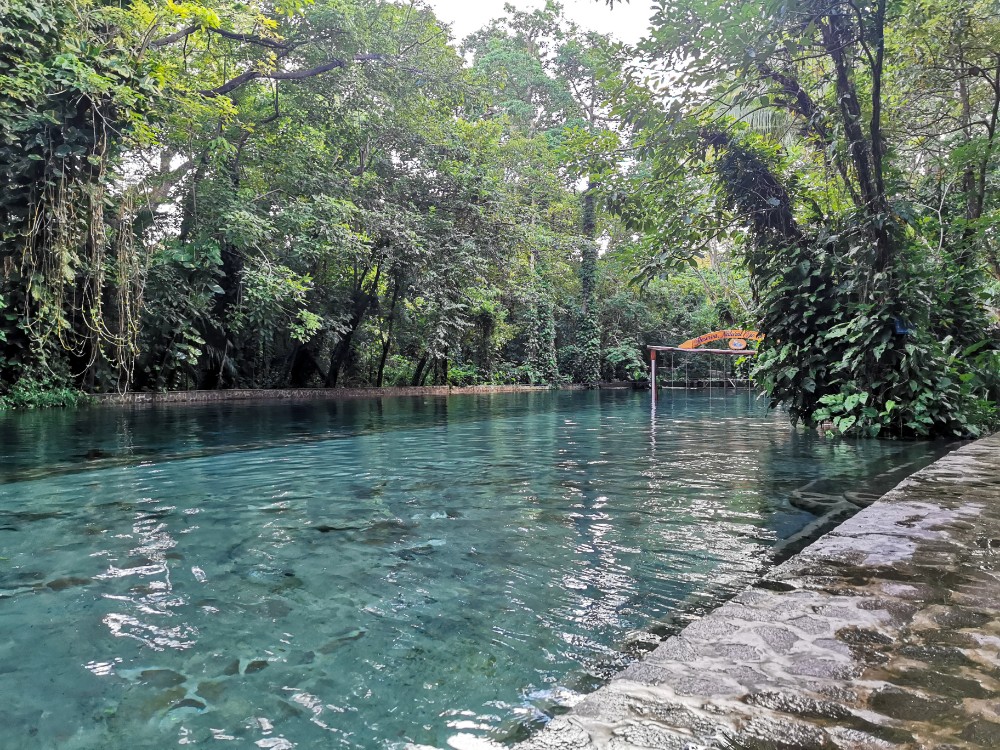 Traumhaft klares Wasser am Ojo de agua