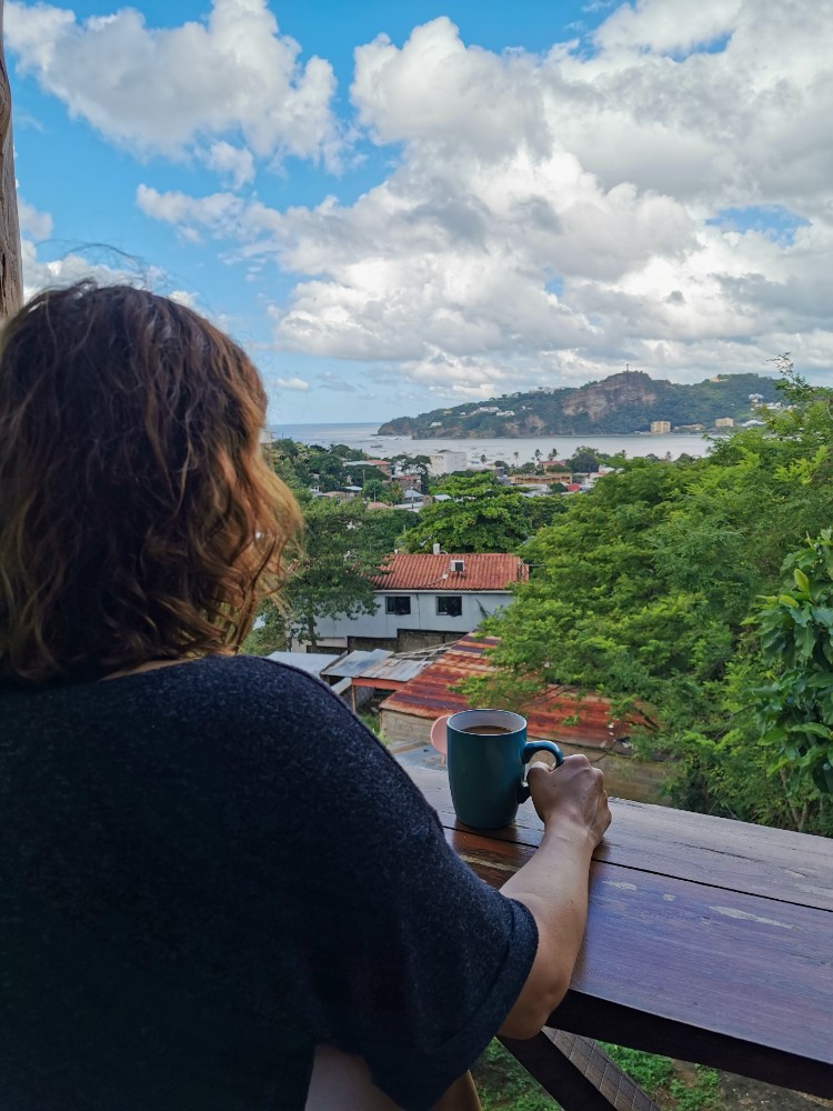 Entspannter dritter Kaffee mit traumhafter Aussicht 😍