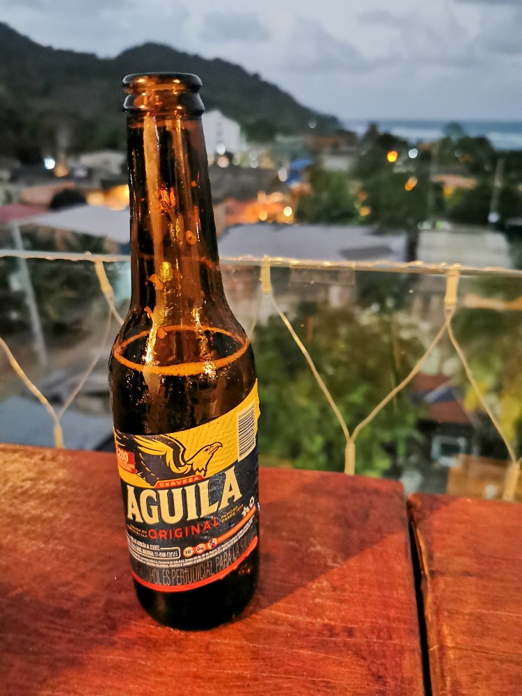 Bier mit dem tollen Blick über Capurgana