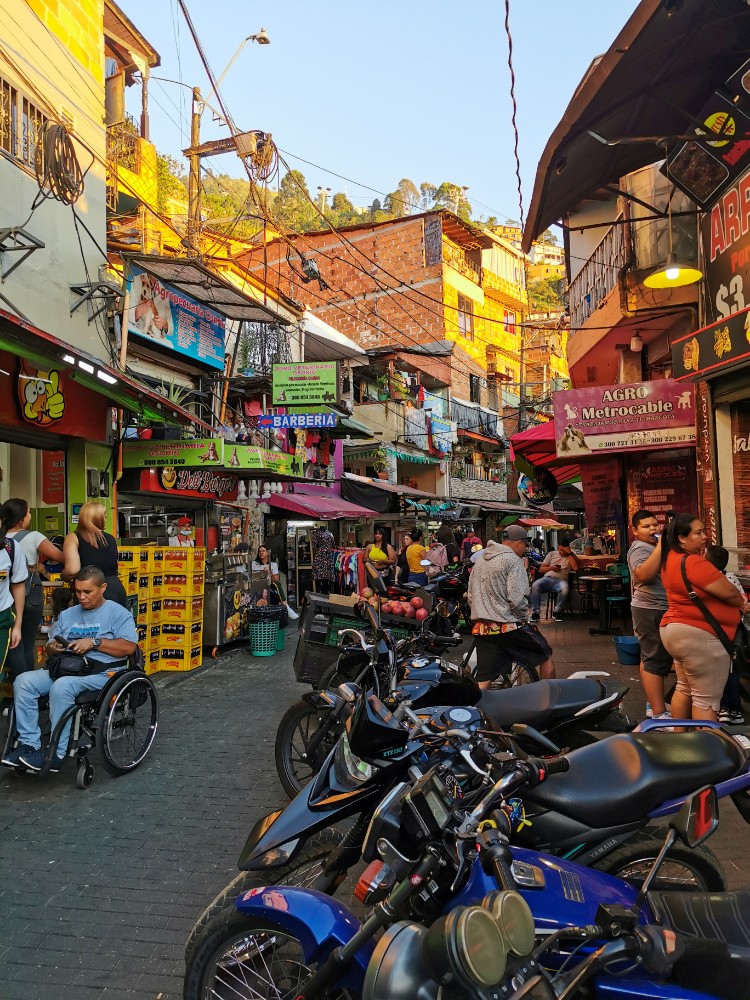 Ganz schön viel Trubel im Stadtteil Santo Domingo
