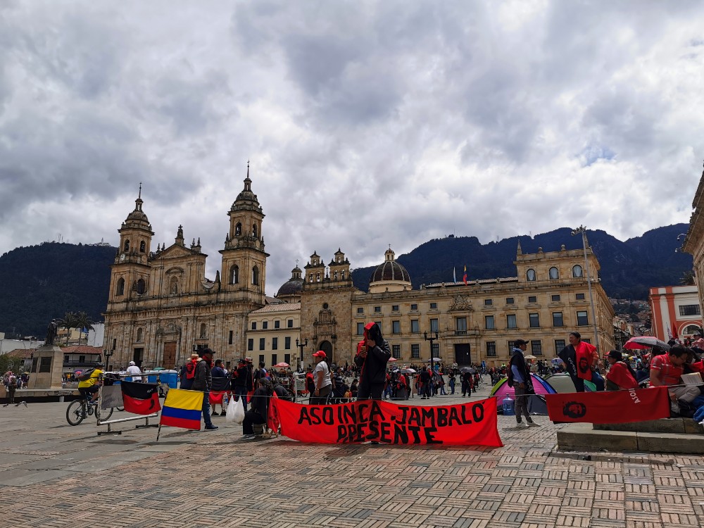 Die Plaza de Bolívar heute leider ohne blauen Himmel