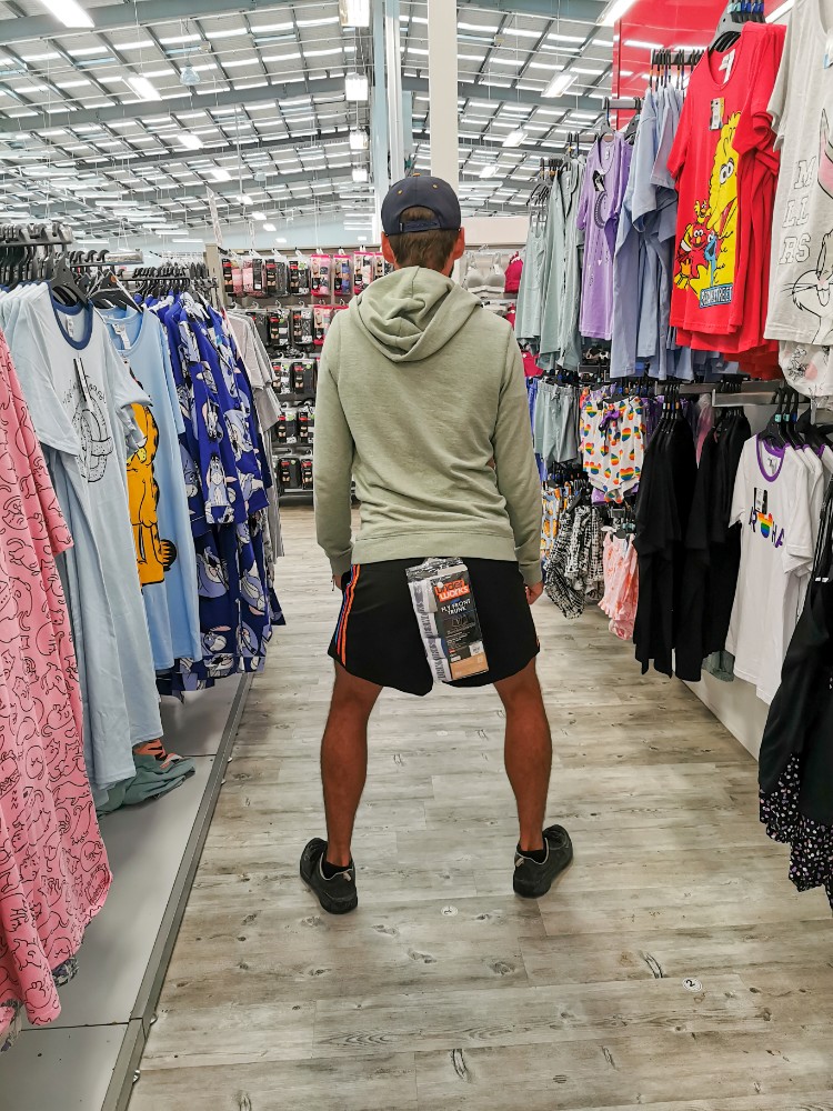 Marcus hat die Boxershorts gleich mal getragen 😀