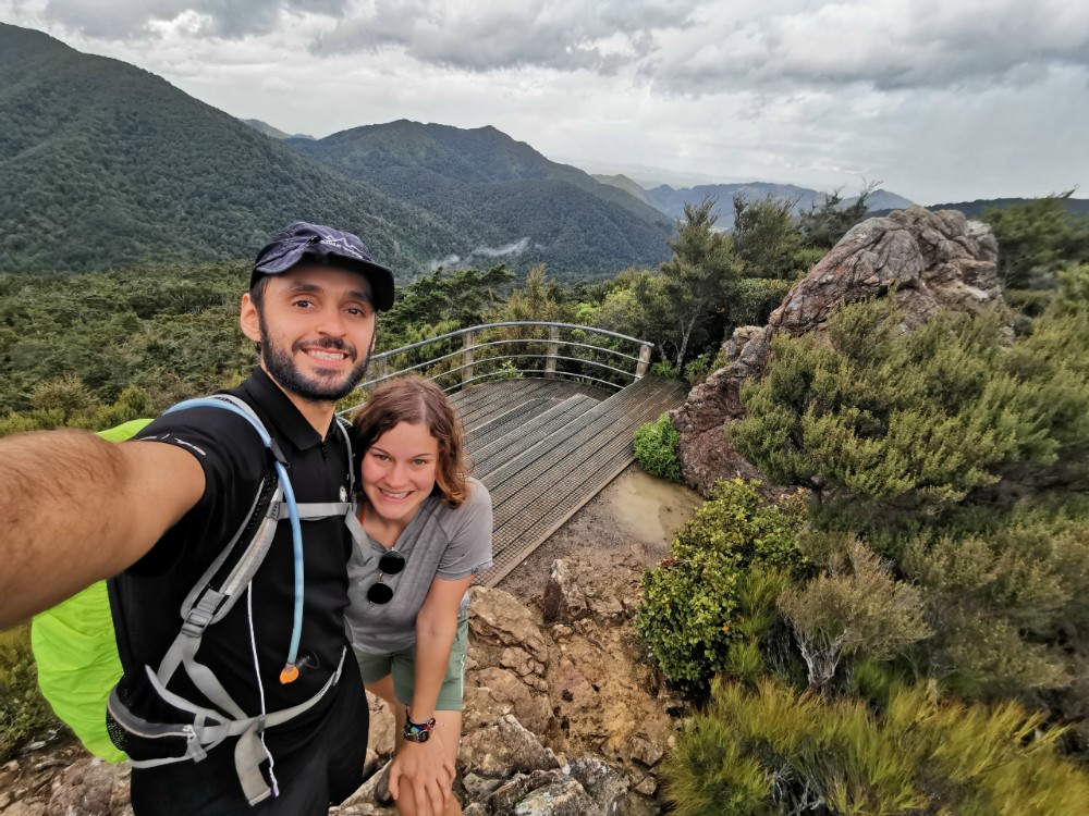 Kurzer Halt am Rocky Lookout