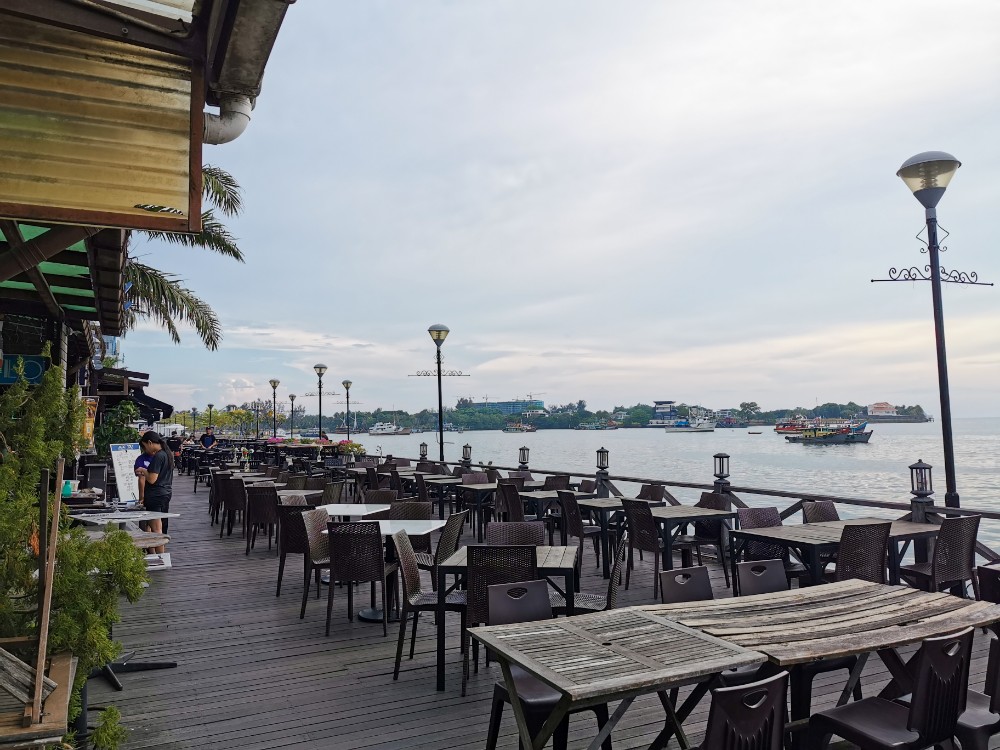 Wenn man durch den Mund atmet ist es schön am Wasser