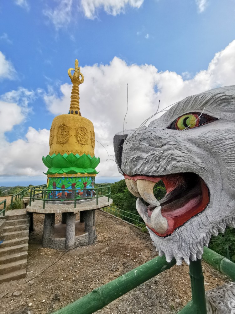 Einen Tempel oder so gab es auch noch unterwegs