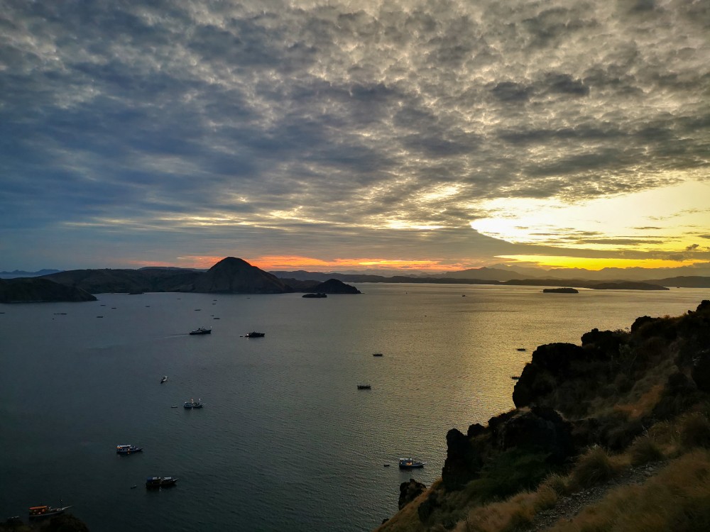 Der Sonnenaufgang von Padar Island
