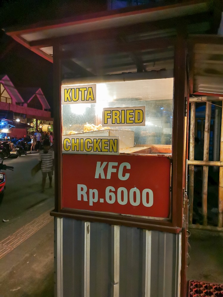 So einen kleinen KFC hab ich auch noch nicht gesehen 😀