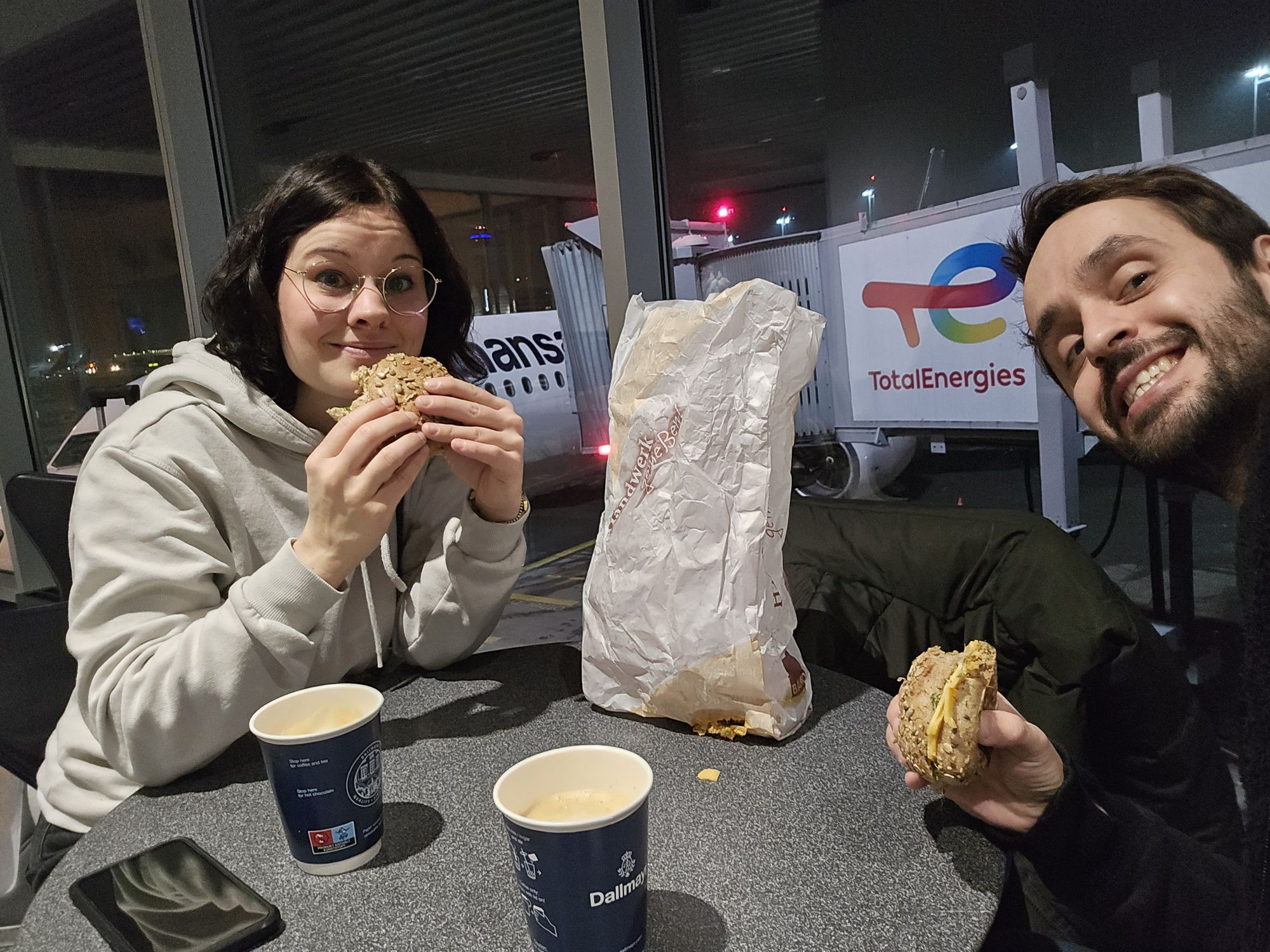 Erstmal frühstücken 🥪