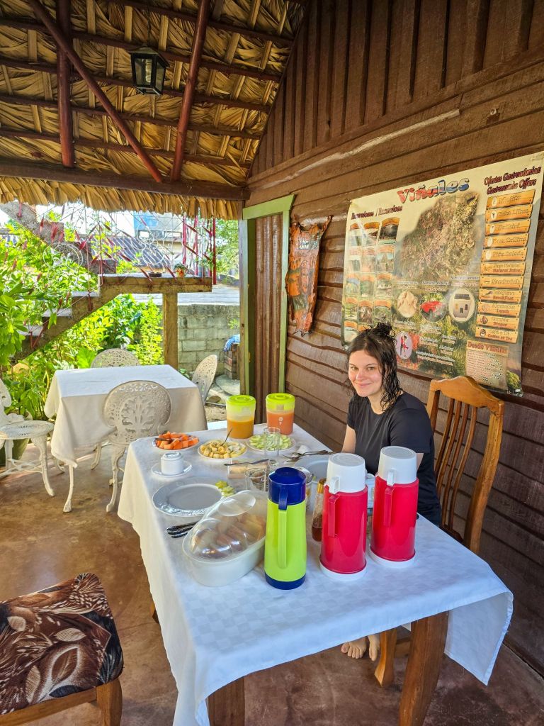 Frühstück gab es wieder im Garten