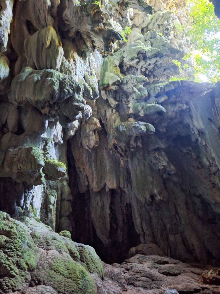 Die coole Höhle