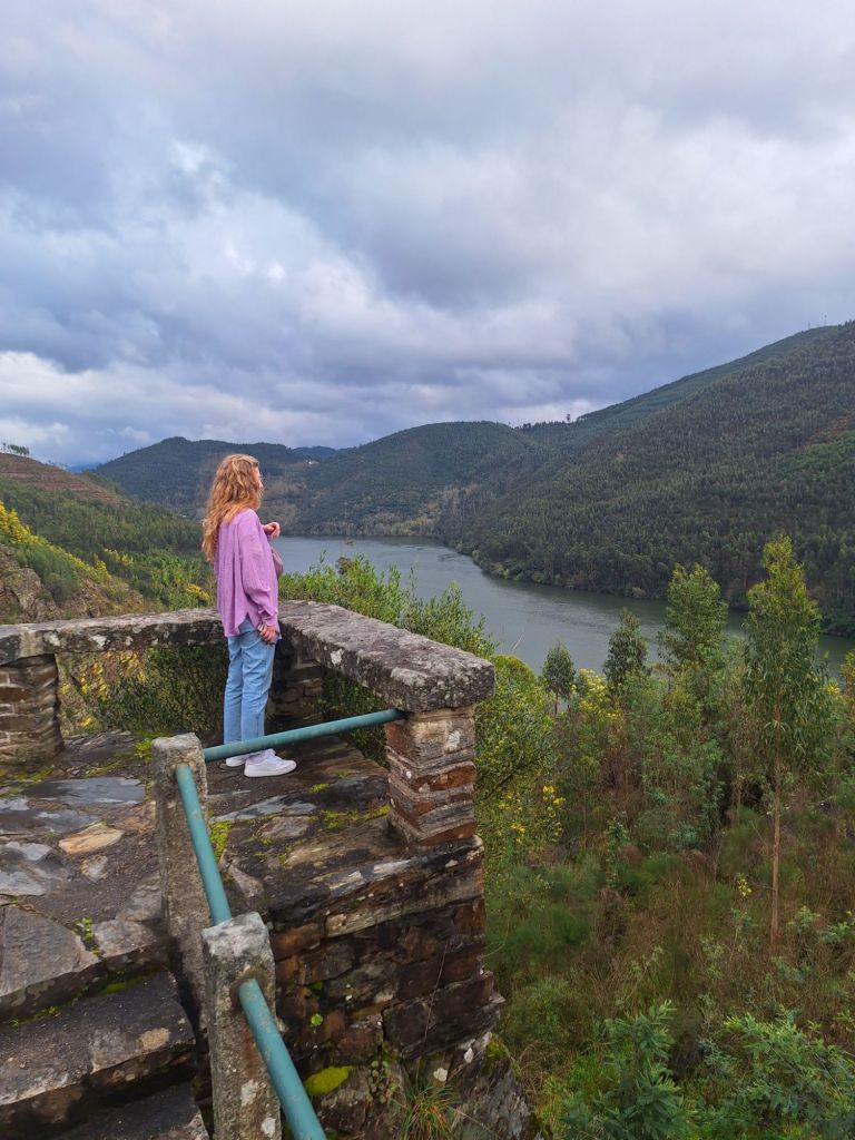 Erster Stopp am Miradouro de Sebolido