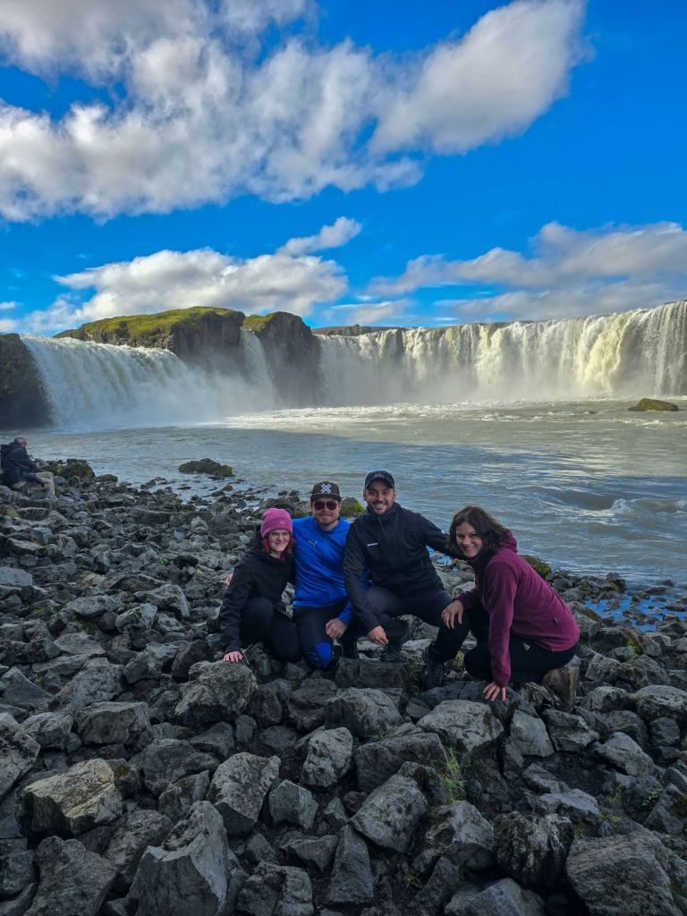 Gruppenfoto am Goðafoss