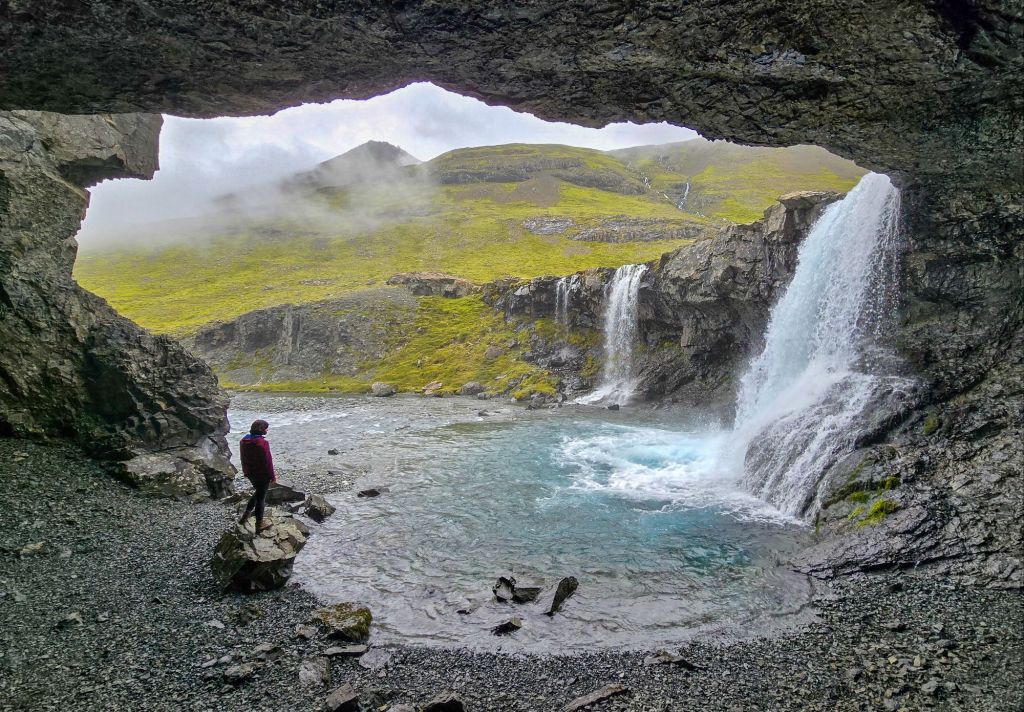 Verrückt mit der Höhle