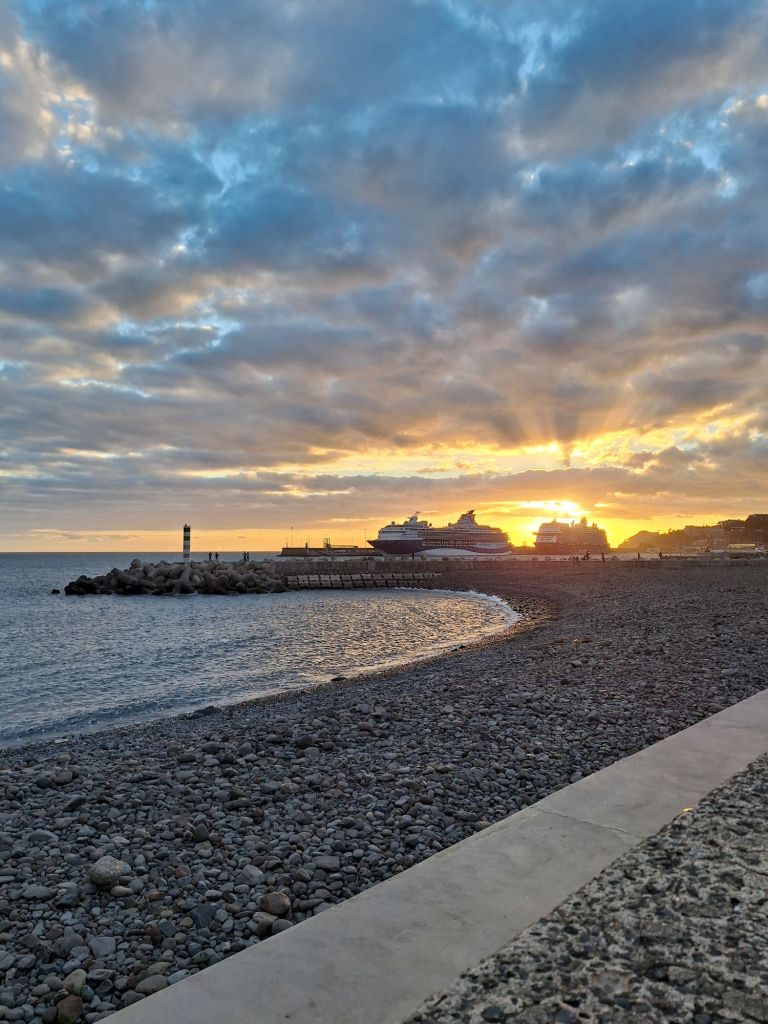 Ein bisschen Sonnenuntergang :)