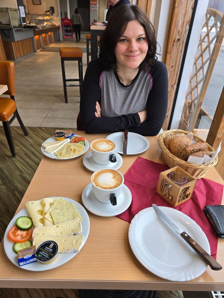 Den Tag erstmal mit gutem Frühstück starten ☺️